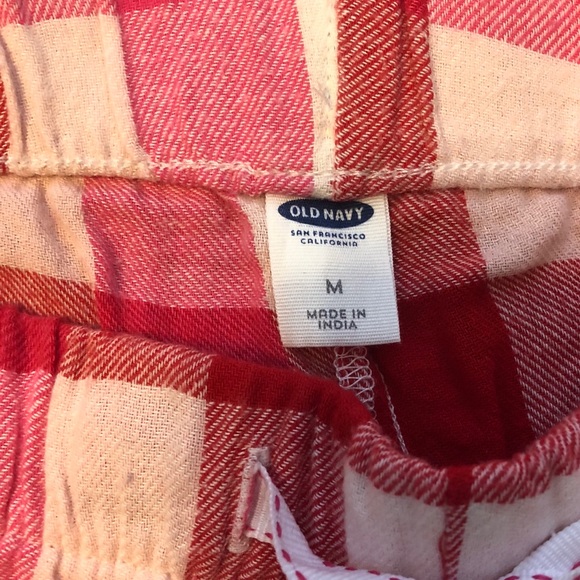 Old Navy flannel pajama shorts - Picture 2 of 2